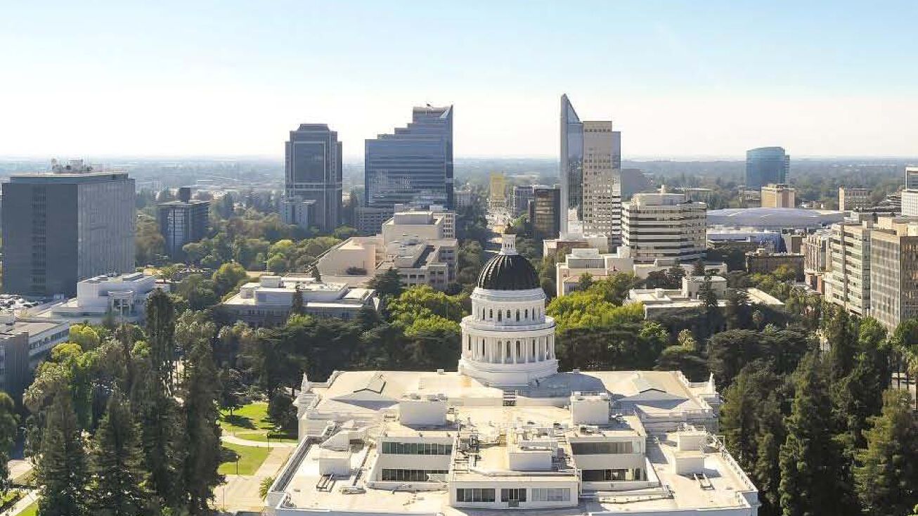 1706 11th Street, Sacramento, CA 95811