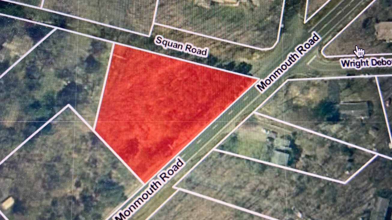 472 Monmouth Rd, Millstone, NJ 08510