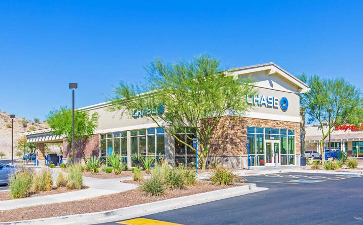 Pictures of Retail property located at 9846 Estrella Parkway, Goodyear, AZ 85338 for comps - image #1
