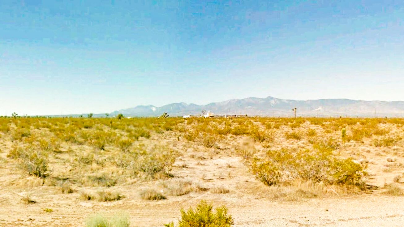 Daisy Rd, Adelanto, CA 92301