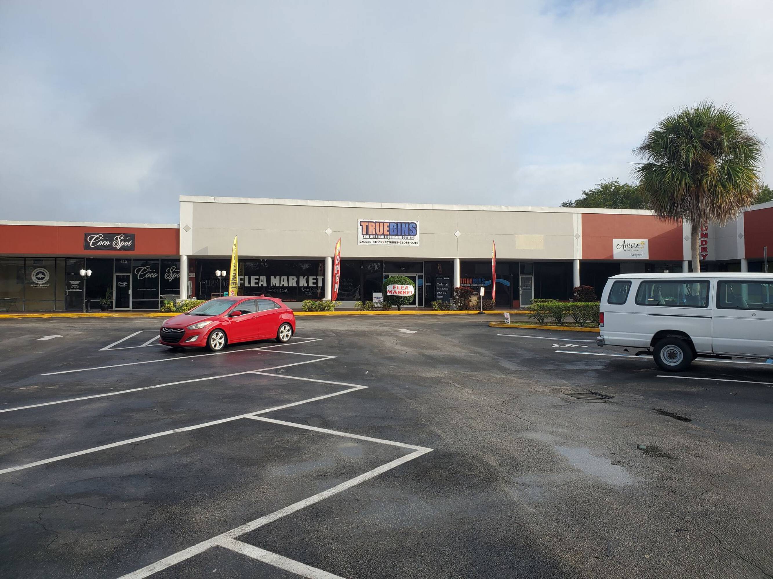 Retail For Sale at 2921 S Orlando Dr