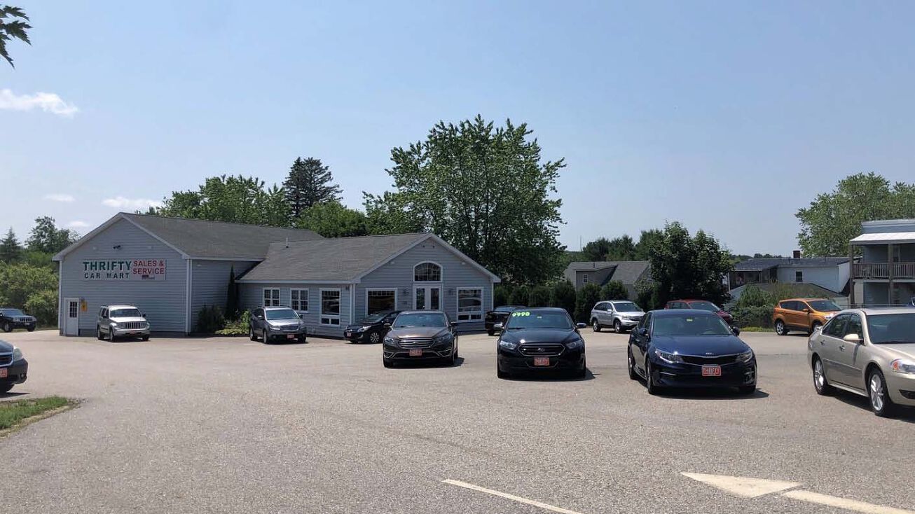 733 Sabattus St, Lewiston, ME 04240