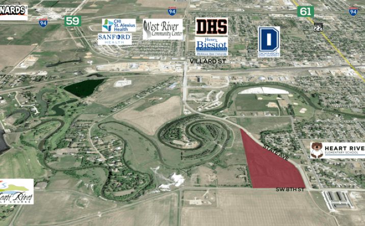 Pictures of Land property located at 704 S State Ave, Dickinson, ND 58601 for sales - image #1
