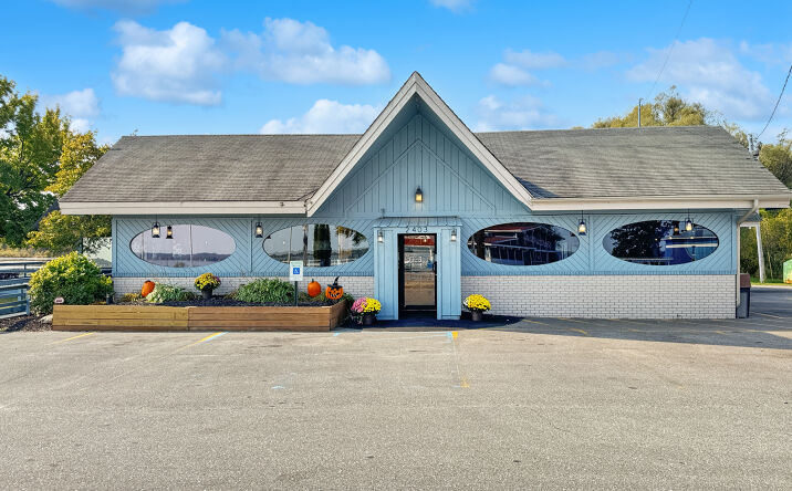 Pictures of Business for Sale, Retail property located at 2403 Sunnyside Drive, Cadillac, MI 49601 for sales - image #1