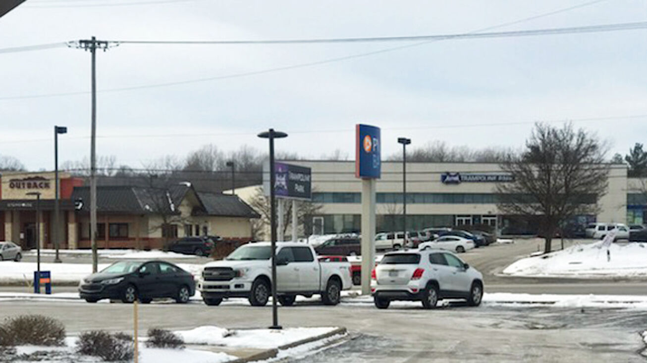 3500 Alpine Ave NW, Grand Rapids, MI 49544