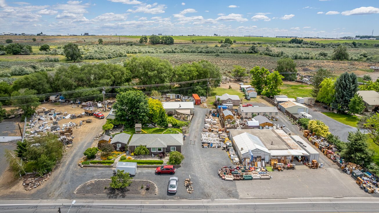 3835 E Broadway Ave, Moses Lake, WA 98837