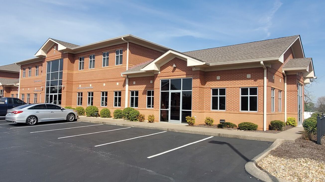 996 Wilkinson Trace Unit A10, Bowling Green, KY 42103 Office