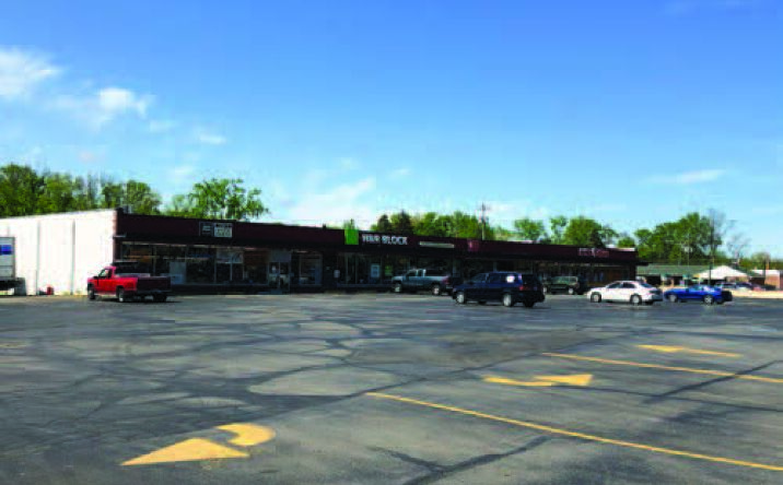 Pictures of Retail property located at 6704 N Ridge Rd, Madison, OH 44057 for comps - image #1