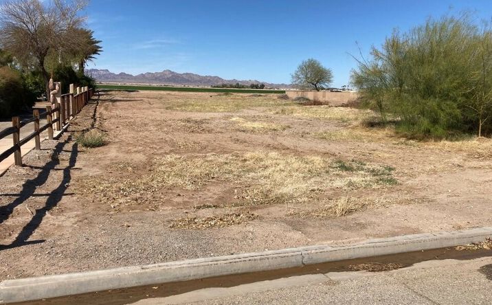 Pictures of Land property located at 11408 Desert Trailways Ln, Blythe, CA 92225 for sales - image #1