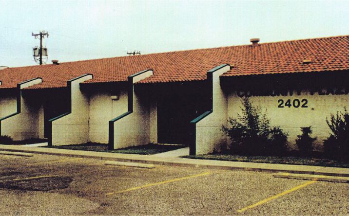 Pictures of Office property located at 2402 52nd St, Lubbock, TX 79412 for sales - image #1