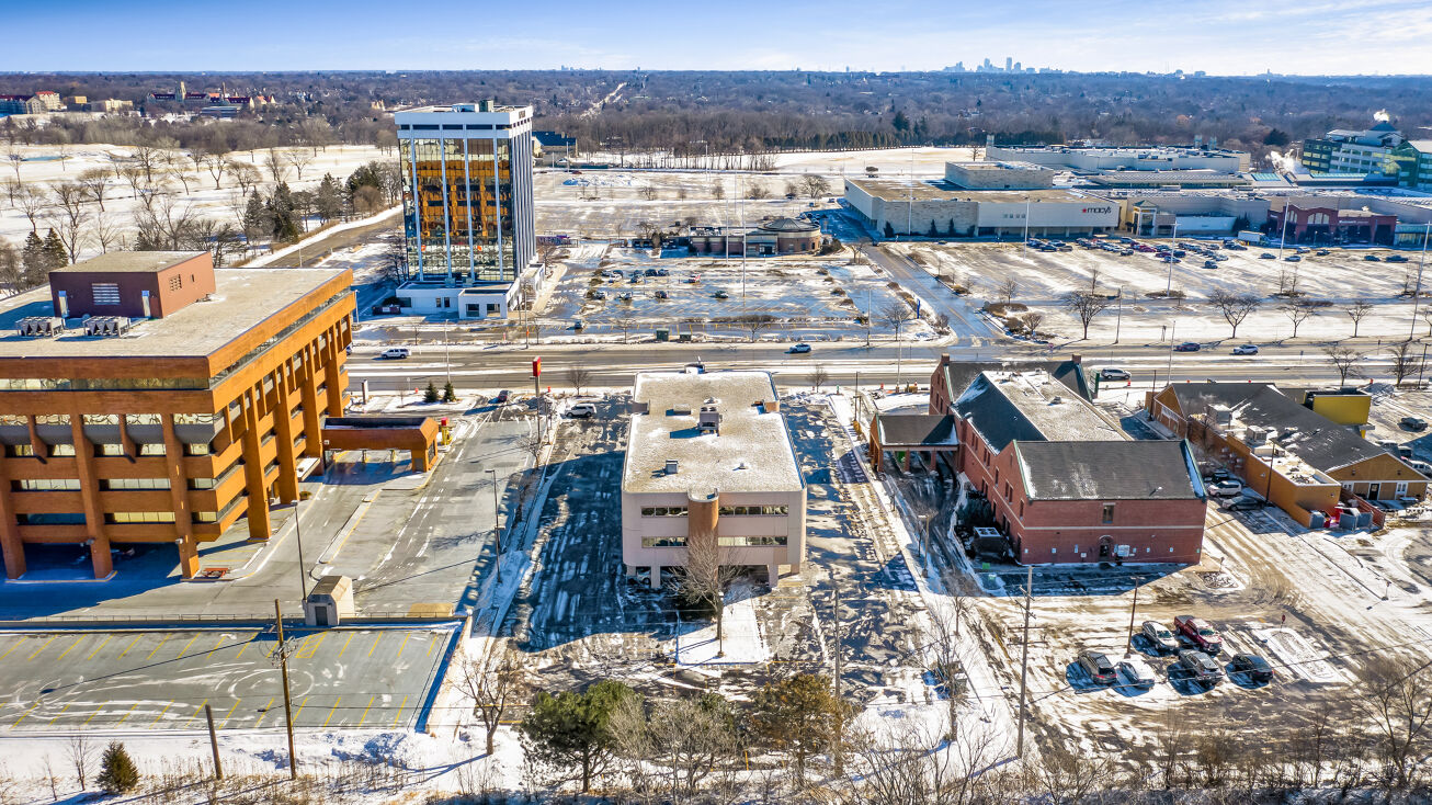 2655 N Mayfair Rd, Wauwatosa, WI 53226 Office Property for Sale