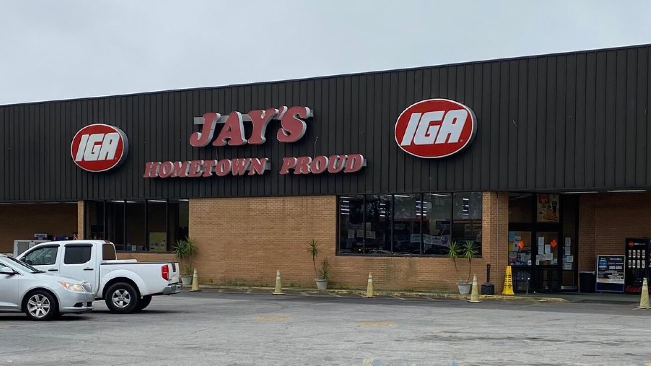 1022 S Pierce St, Alma, GA 31510 Retail Property for Sale Alma Shopping Center