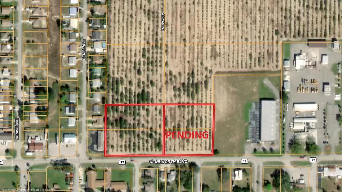 4310 Kenilworth Blvd, Sebring, FL 33870