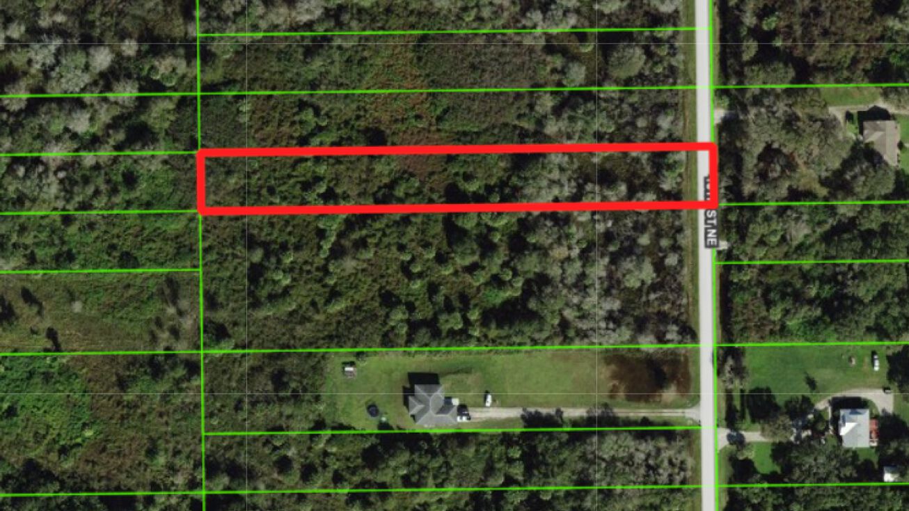 18th Street Northeast, Naples, FL 34120