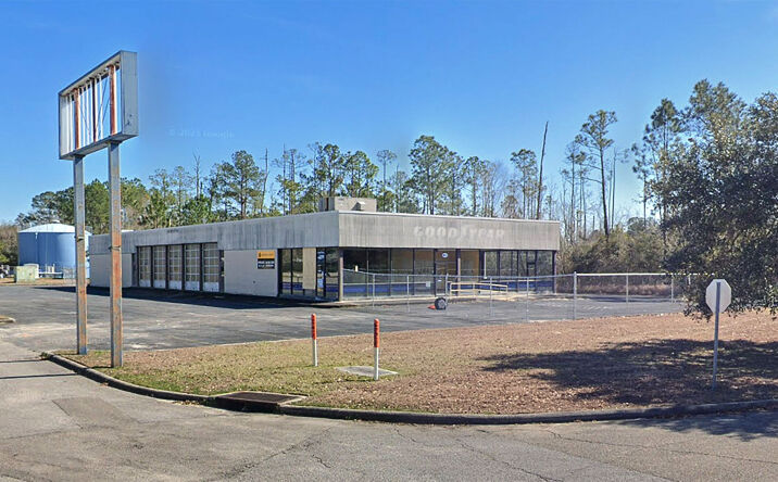 Pictures of Retail property located at 150 Northshore Blvd, Slidell, LA 70460 for sales - image #1