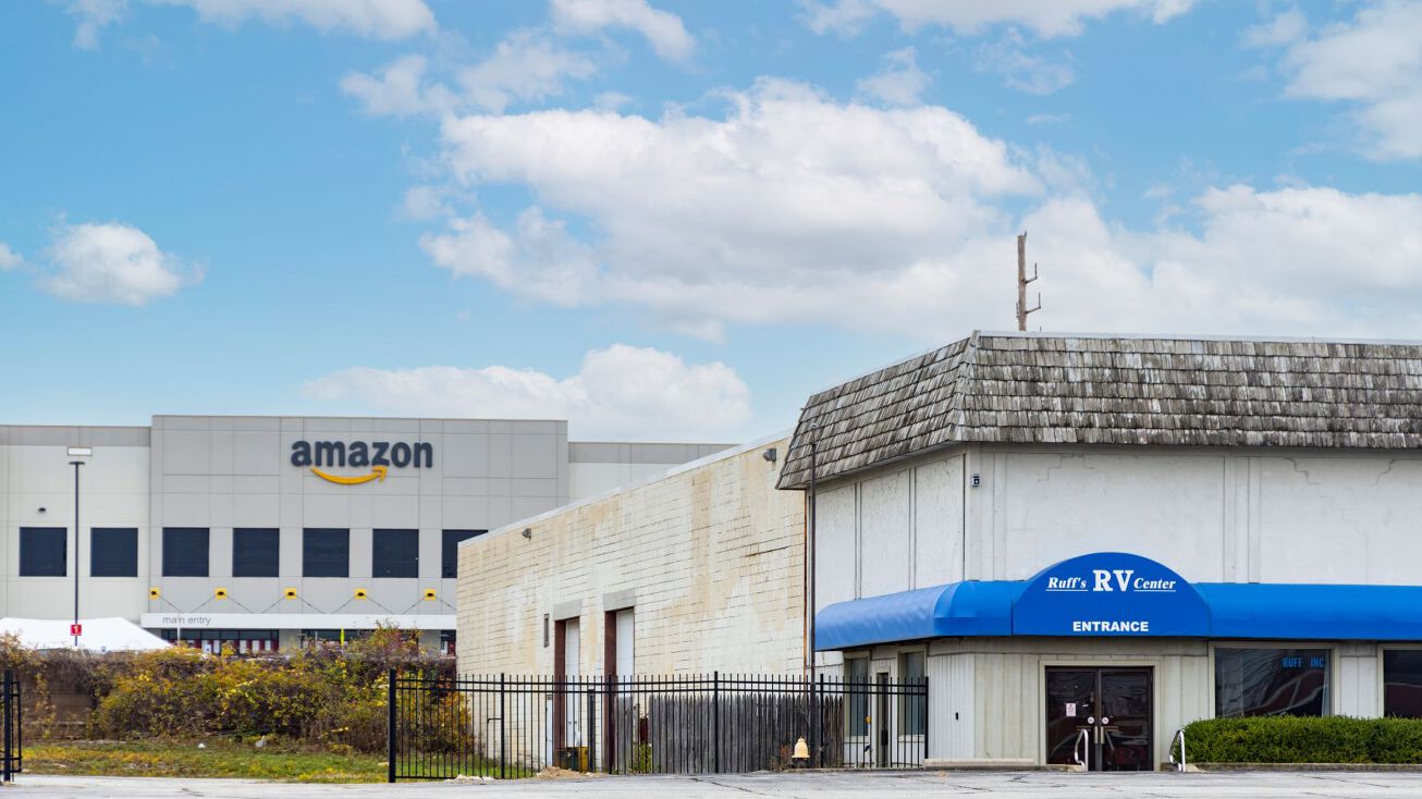 25080 Lakeland Blvd, Euclid, OH 44132