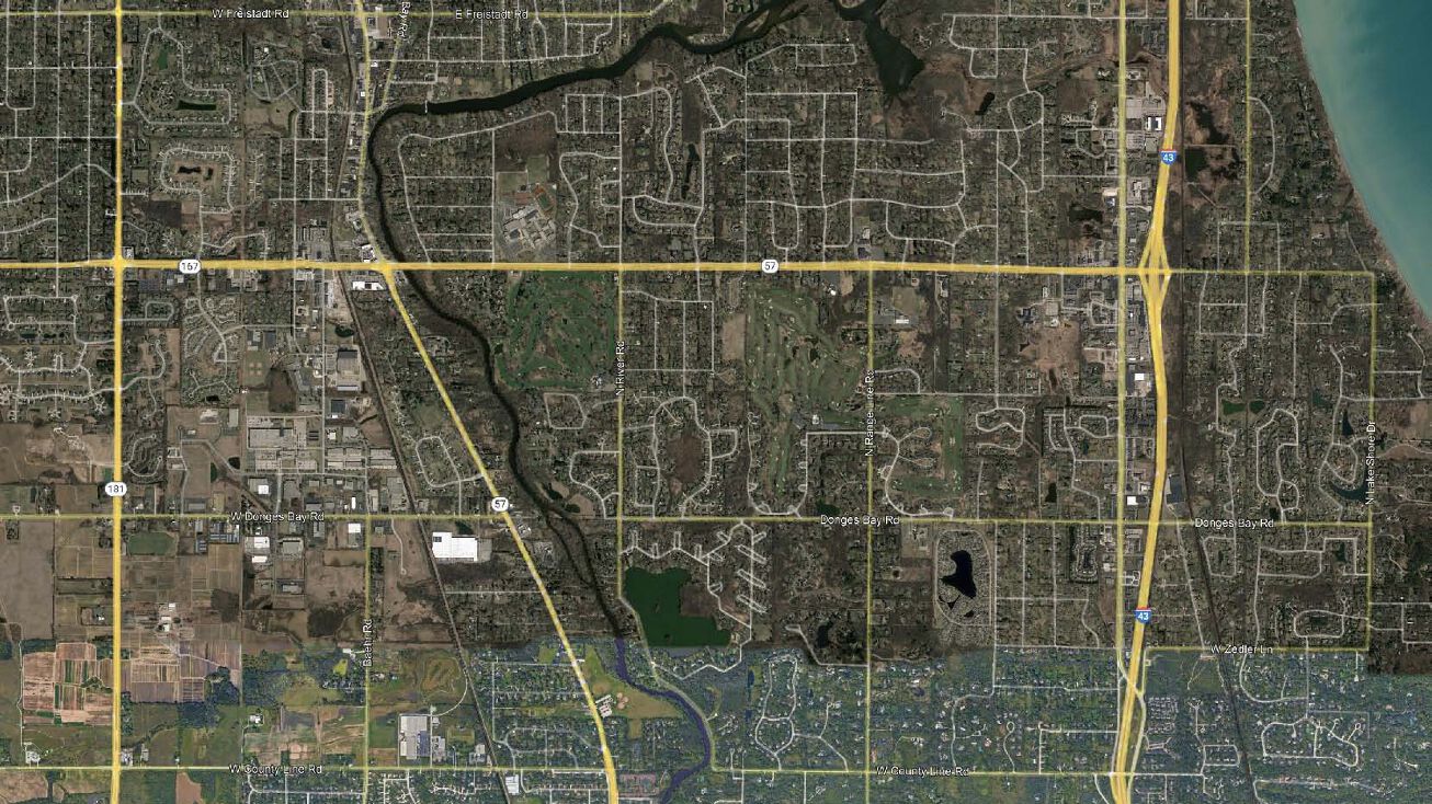 N Commerce St, Mequon, WI 53092