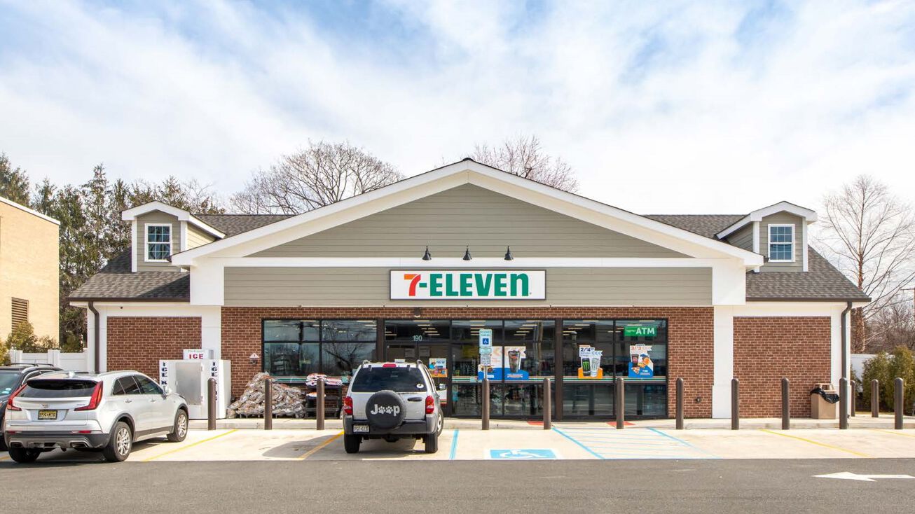 190 First Ave, Atlantic Highlands, NJ 07716