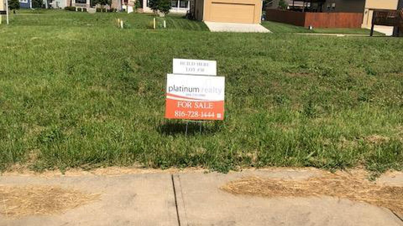 2111 Euclid Avenue, Kansas City, MO 64127