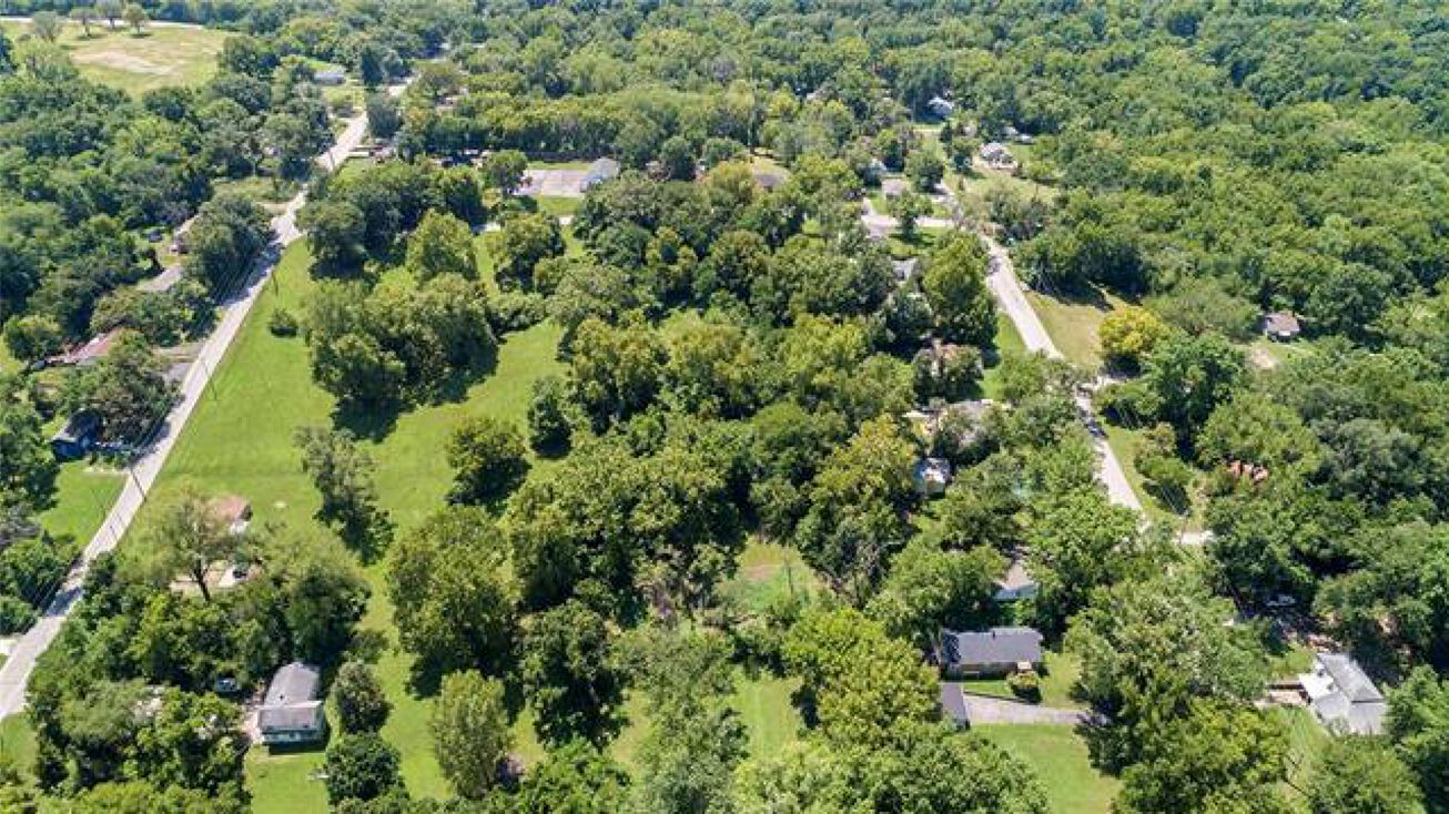 8660 E 26th Street, Kansas City, MO 64129