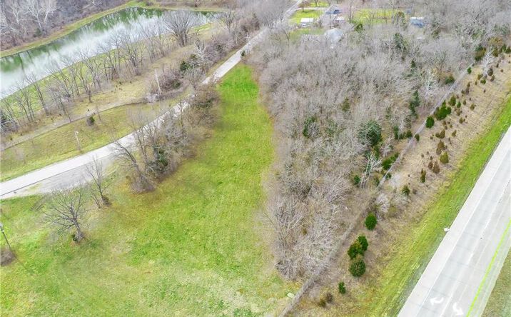 Pictures of Land property located at 14650 Holmes Road, Kansas City, MO 64145 for sales - image #1