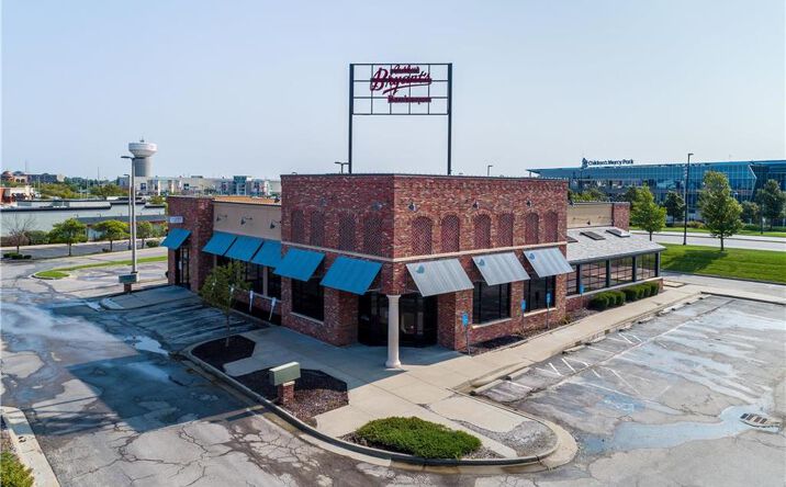 image of property at 1702 VILLAGE WEST PKWY Kansas City KS 66111-1879