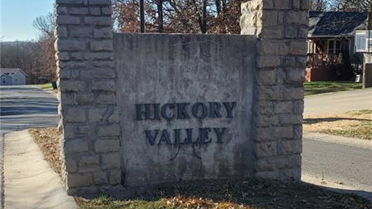 605 17th Street, Osawatomie, KS 66064