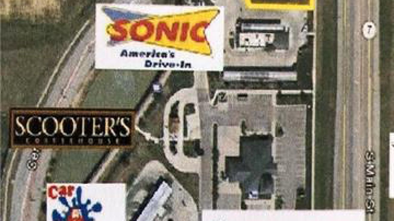 00000 Centre Drive, Lansing, KS 66043