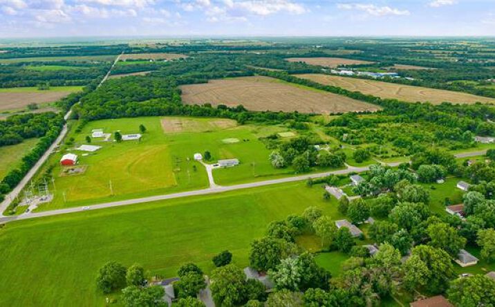 Pictures of Land property located at 5000 K33 Thomas Road Road, Wellsville, KS 66092 for sales - image #1