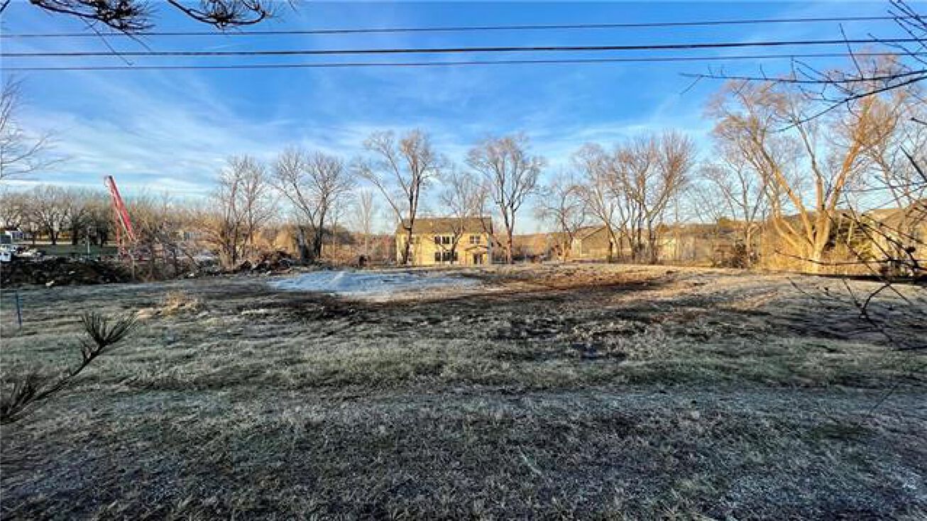 25370 W 143rd Street, Olathe, KS 66061