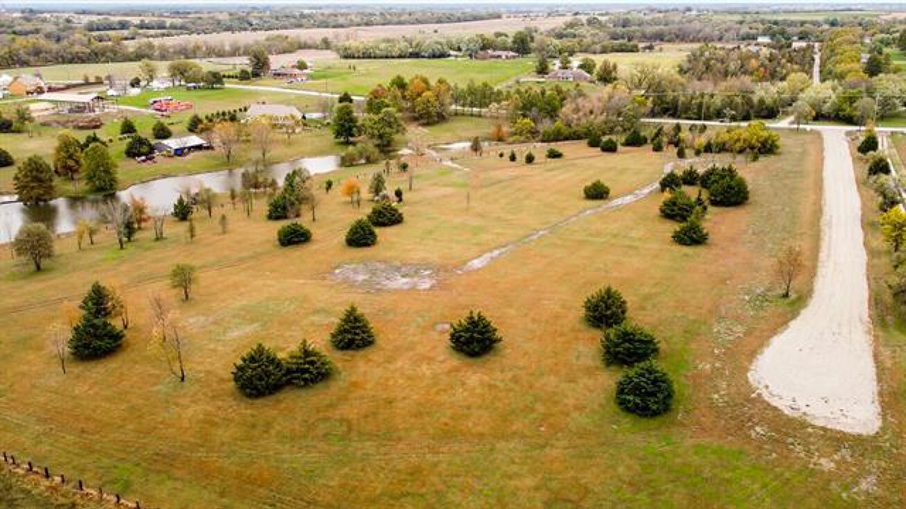 00001 Evans Road, Basehor, KS 66007