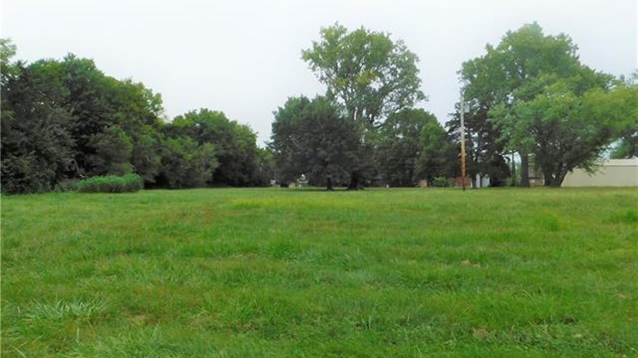 309 W 4th Street, Peculiar, MO 64078 Land for Sale 309 W 4th Street