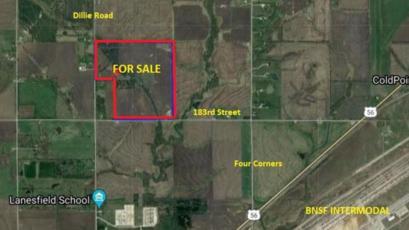 17975 Dillie Road, Edgerton, KS 66021