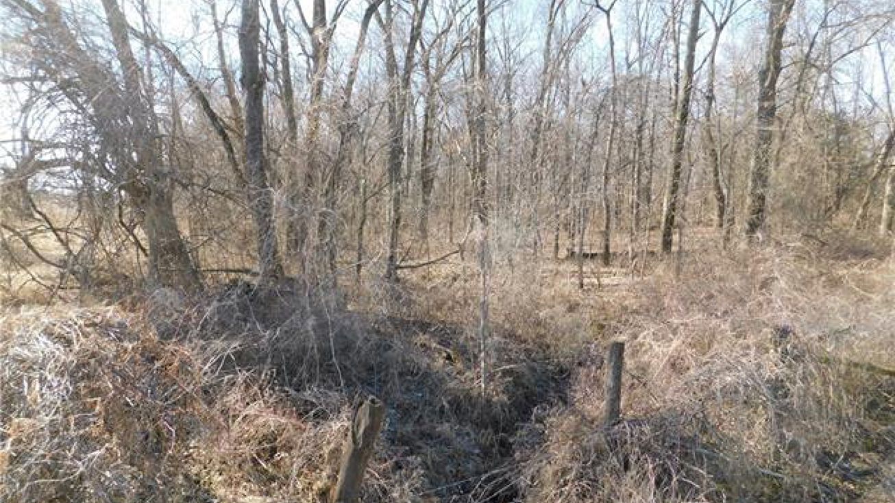 289th Street, Harrisonville, MO 64701