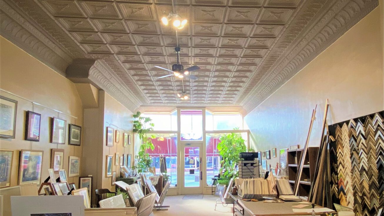 319 N Main St, Piqua, OH 45356