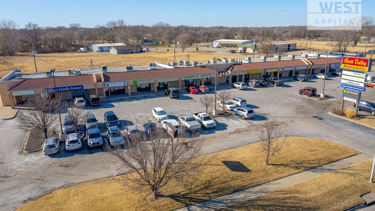 1835 NW Topeka Blvd, Topeka, KS 66608