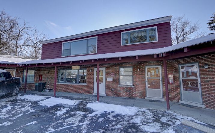 Pictures of Hospitality property located at 2323 E Rand Rd, Arlington Heights, IL 60004 for sales - image #1