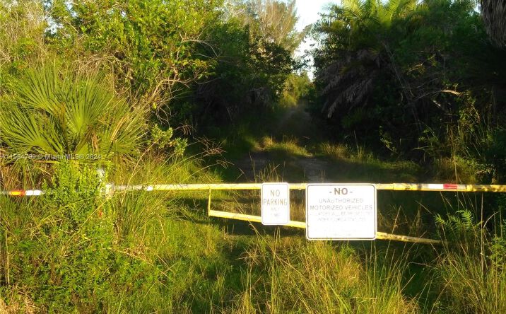 Pictures of Land property located at 404XX SW 157 Ave, Homestead, FL 33035 for sales - image #1