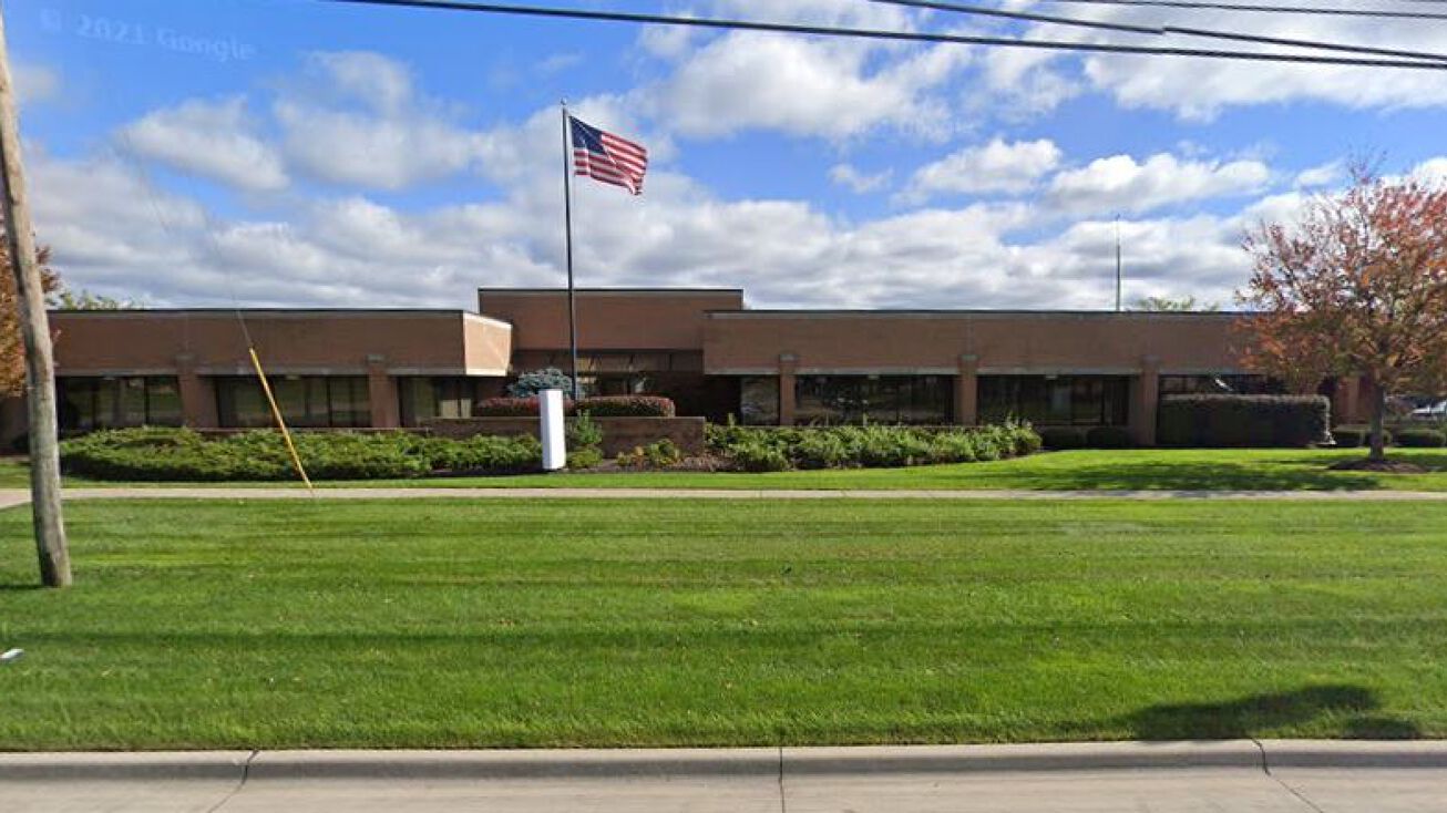 17800 Newburgh Rd, Livonia, MI 48152 Office Property for Sale