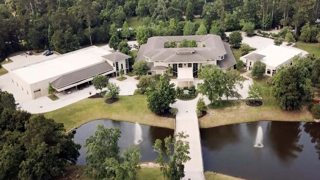 32100 DobbinHuffsmith Rd, Magnolia, TX 77354