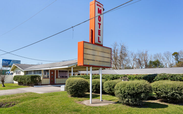 Pictures of Hospitality property located at 526 St Mary St, Thibodaux, LA 70301 for sales - image #1