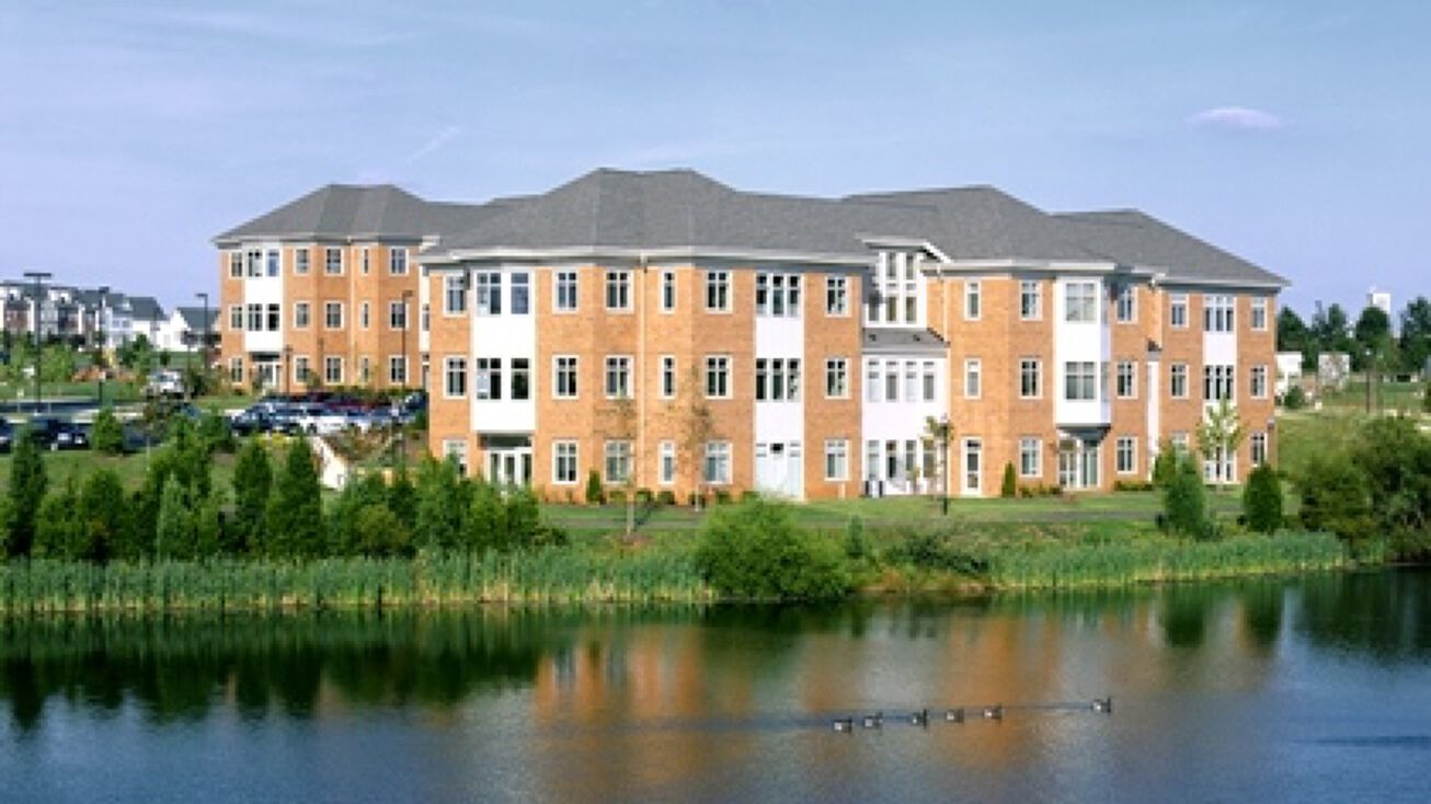 46179 Westlake Dr, Potomac Falls, US 20165