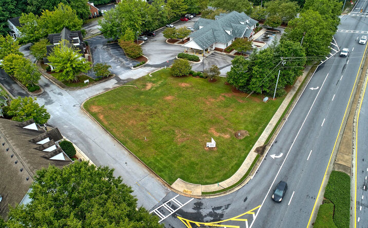 Pictures of Land property located at 105 Howard Ln, Fayetteville, GA 30215 for sales - image #1