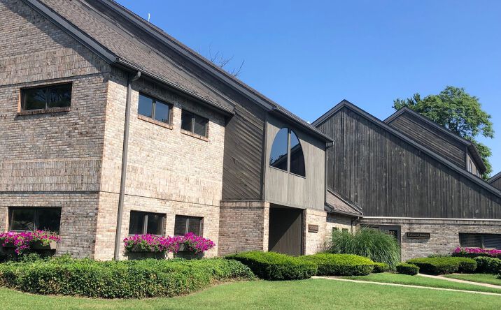 Pictures of Office property located at 232-246 Waterfall Dr, Elkhart, IN 46516 for sales - image #1