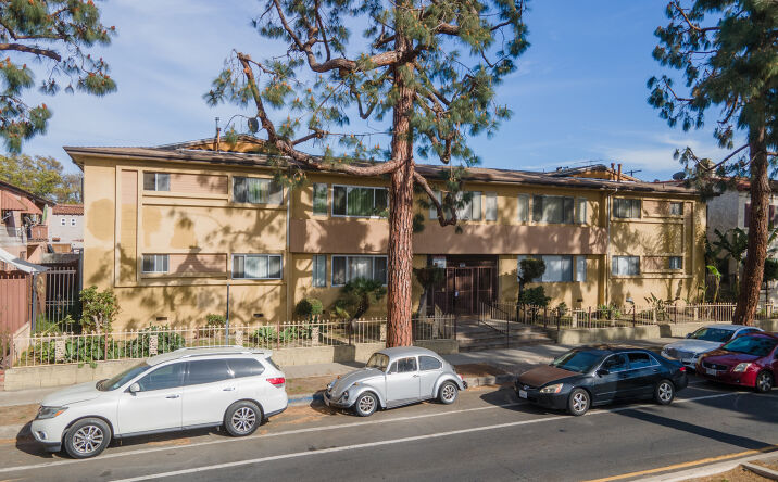 Pictures of Multifamily property located at 4234 Degnan Blvd, Los Angeles, CA 90008 for comps - image #1