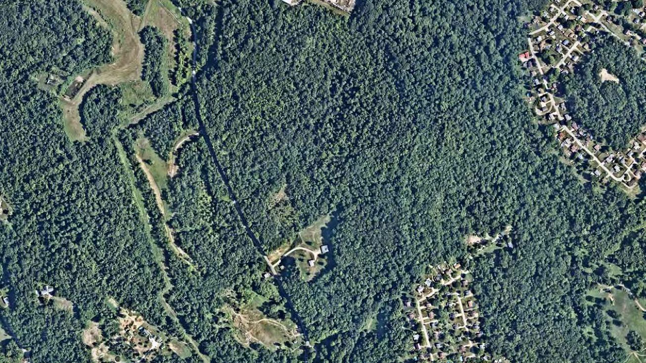 McClelland Rd, Finleyville, PA 15332