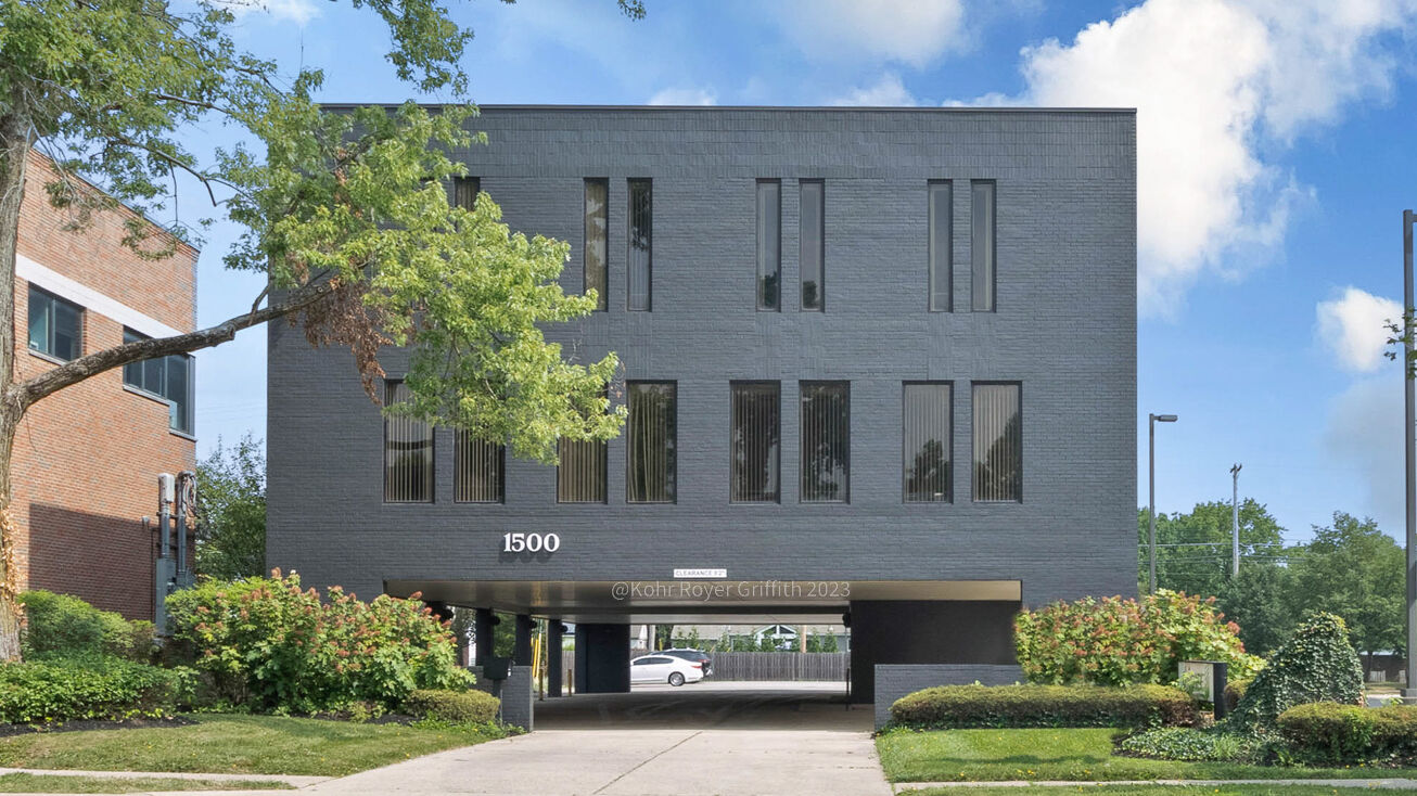 1500 W Lane Ave, Columbus, OH 43221