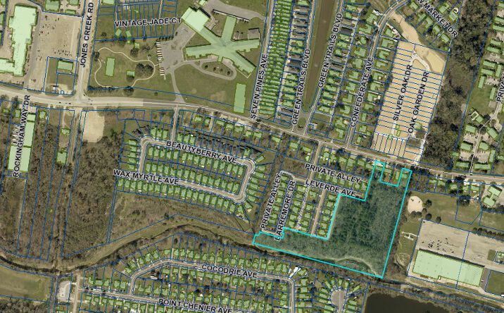 Pictures of Land property located at 15742  Tiger Bend Rd, Baton Rouge, LA 70820 for sales - image #1