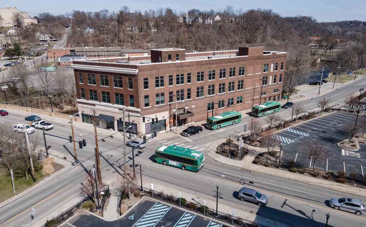 Pictures of Office property located at 253 E Washington St, New Castle, PA 16101 for sales - image #1