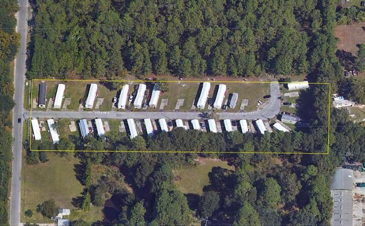 Pictures of Multifamily, Mobile Home Park property located at 420 N Kimbrel Ave, Panama City, FL 32404 for comps - image #1
